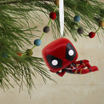 Deadpool Lounging Ornament - US 9310