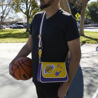 NBA Los Angeles Lakers Patch Icons Crossbody Bag - US 3508